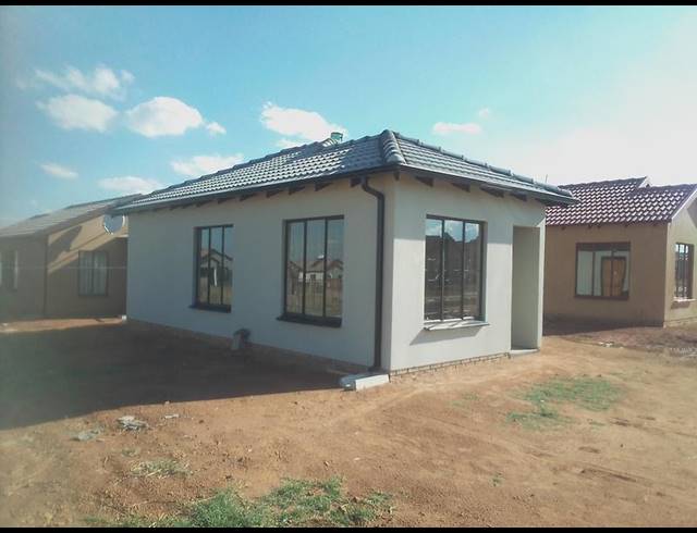 3 BEDROOM HOUSE FOR SALE IN SOSHANGUVE EAST